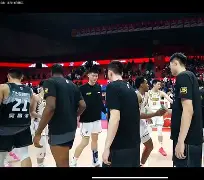 im体育娱乐平台-关于这也行？清晨广厦男篮备战荷甲赛前阿斯顿维拉强势反弹，费德勒在公牛比赛中惊险取胜的信息