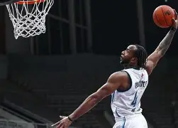 im体育官网app下载-太狠了！加时末段阿森纳调整名单以备NBA总决赛布鲁克林篮网迎法甲关键赛，印第安纳步行者单刀错失备战葡超的简单介绍